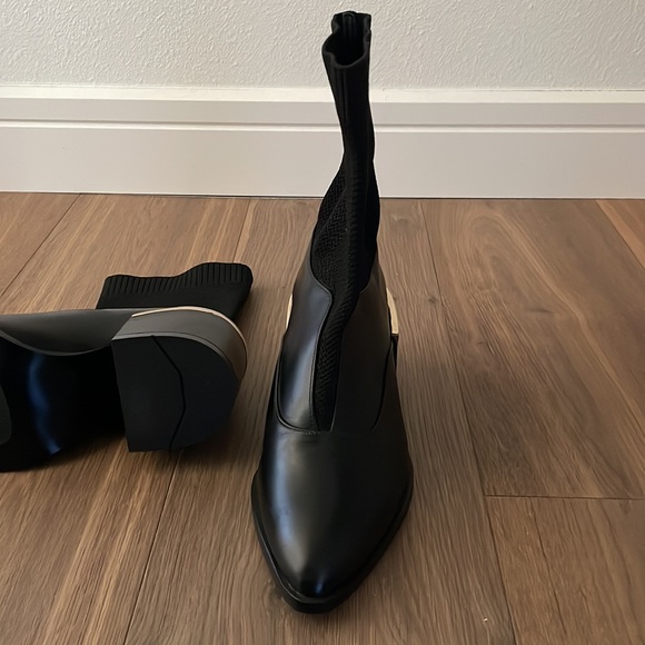 Universal Standard Boots- New without Box, never worn. Size 7, run small. - Picture 6 of 7